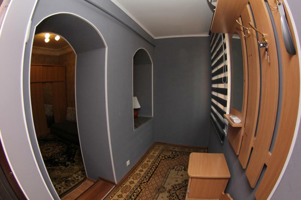 Apartment On Gimnazycheskaya Odessa Exteriör bild